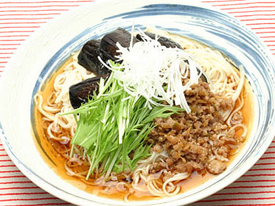 ナスと挽肉のスタミナ麺