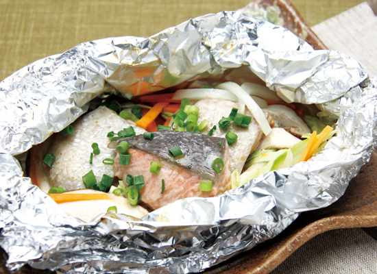 鮭のホイル焼き~柚子が嬉しいごまだれ仕立て~