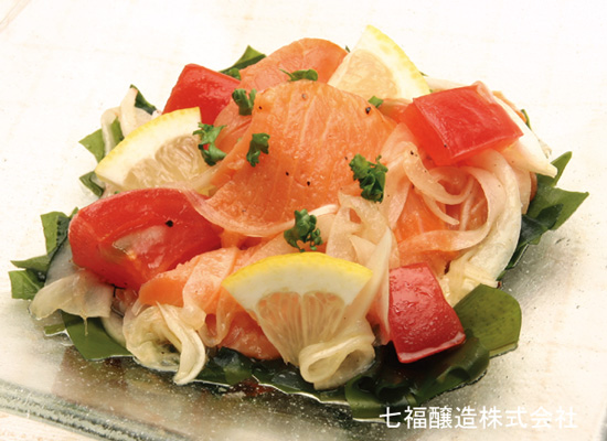 新玉ねぎとサーモンのマリネ