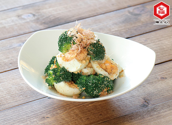 ブロッコリーと玉子のごまマヨサラダ